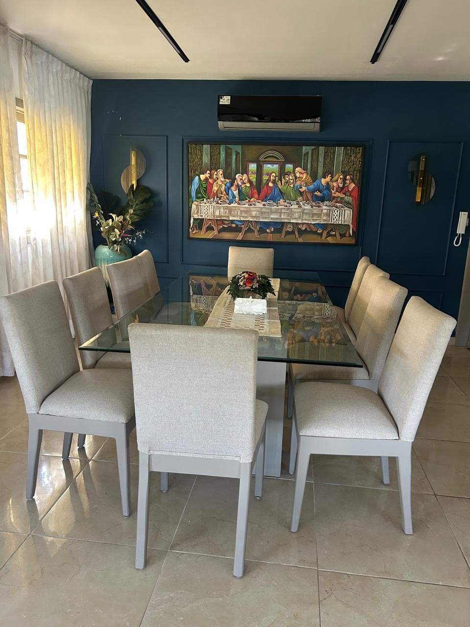 Comedor importado de 10 sillas